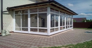 Остекление веранды Новокубанск, цена от 9645 руб.